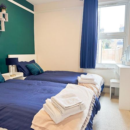 Beautiful 2 Bedroom With Private Garden In Wimbledon - Minutes From Central Лондон Экстерьер фото