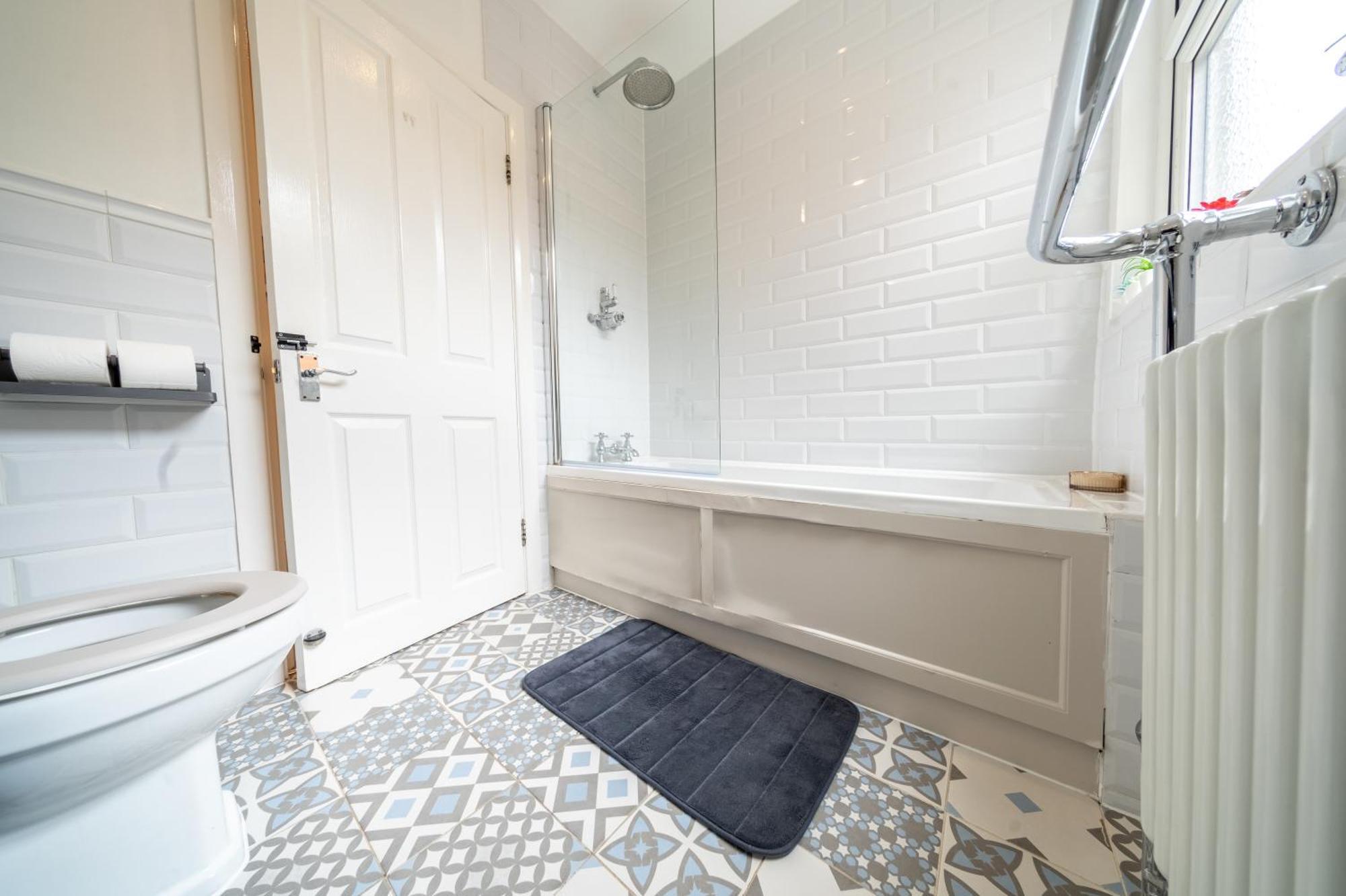 Beautiful 2 Bedroom With Private Garden In Wimbledon - Minutes From Central Лондон Экстерьер фото